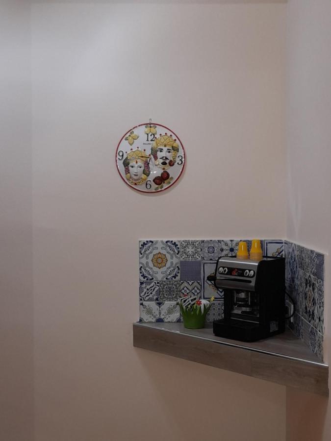 Bed and Breakfast Milazzo: La Porta Delle Eolie Zewnętrze zdjęcie